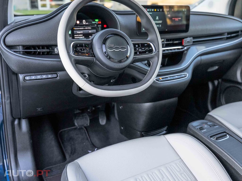 Fiat 500e C La Prima
