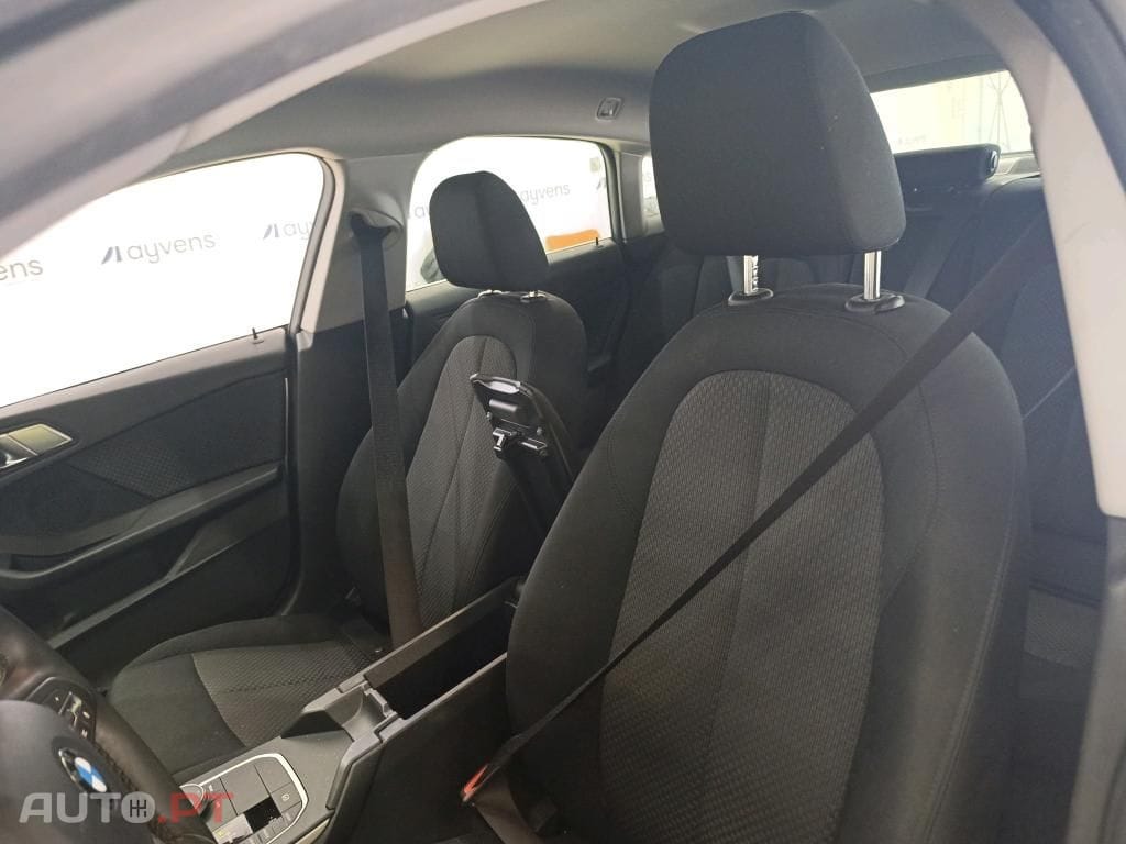 BMW 216 d Advantage