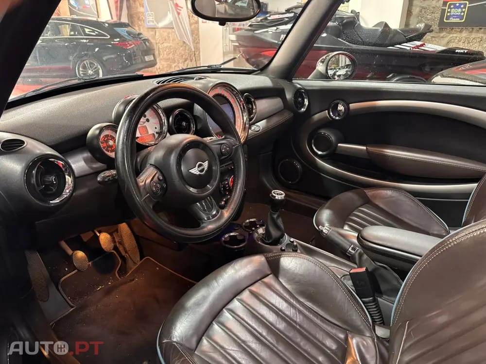 MINI Cooper Cooper D