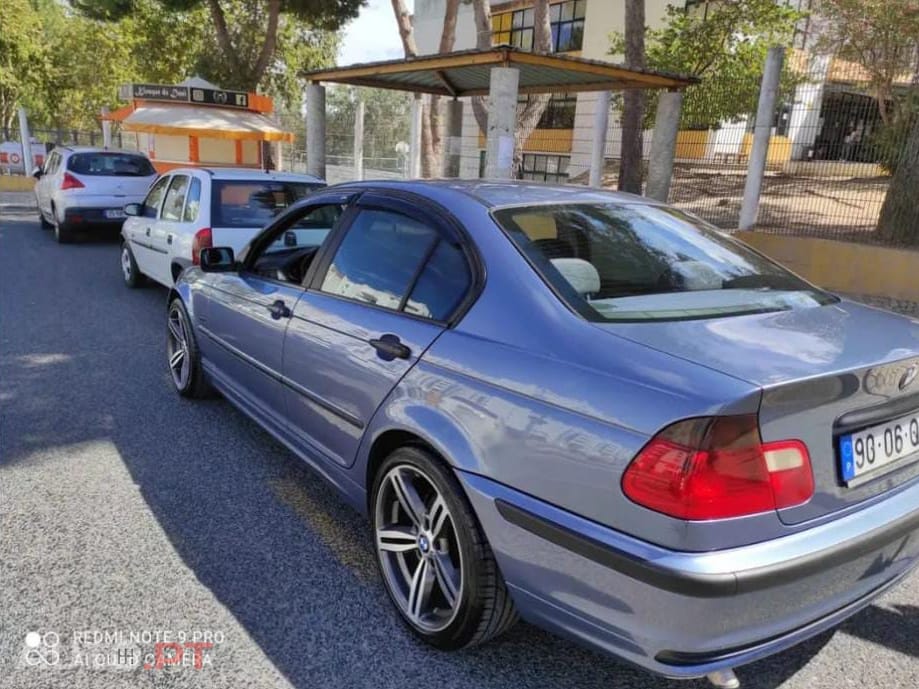 BMW 320 320D