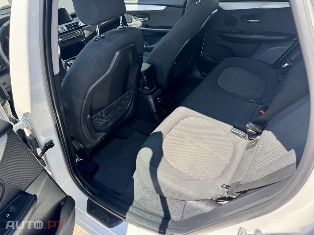 BMW 225 Line Sport