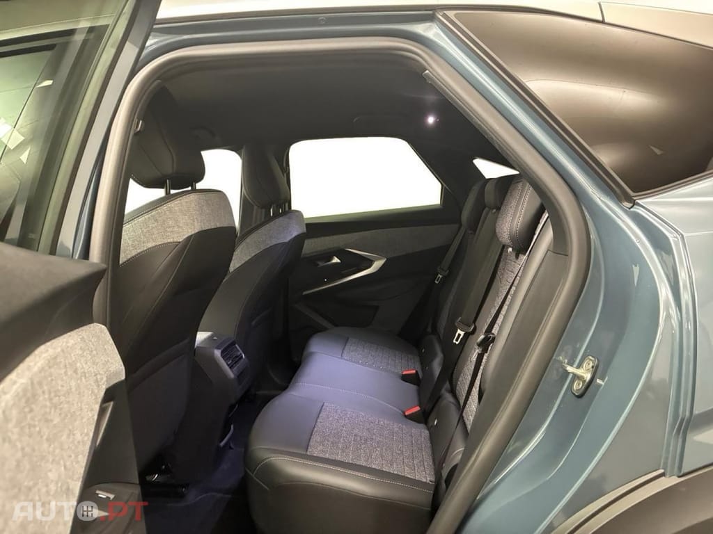 Peugeot E-3008 73 kWh Allure