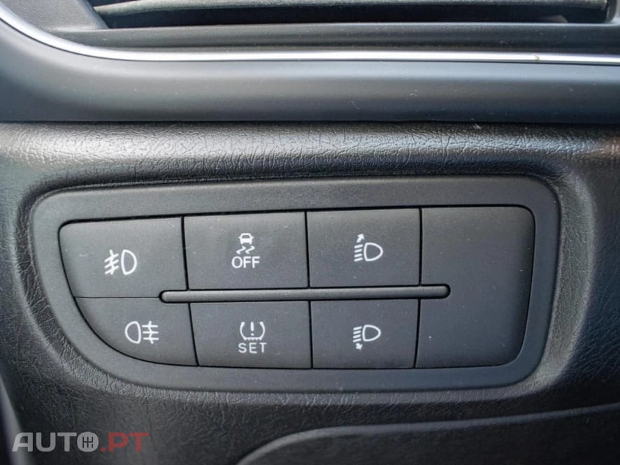 Fiat Tipo 1.3 M-Jet Lounge
