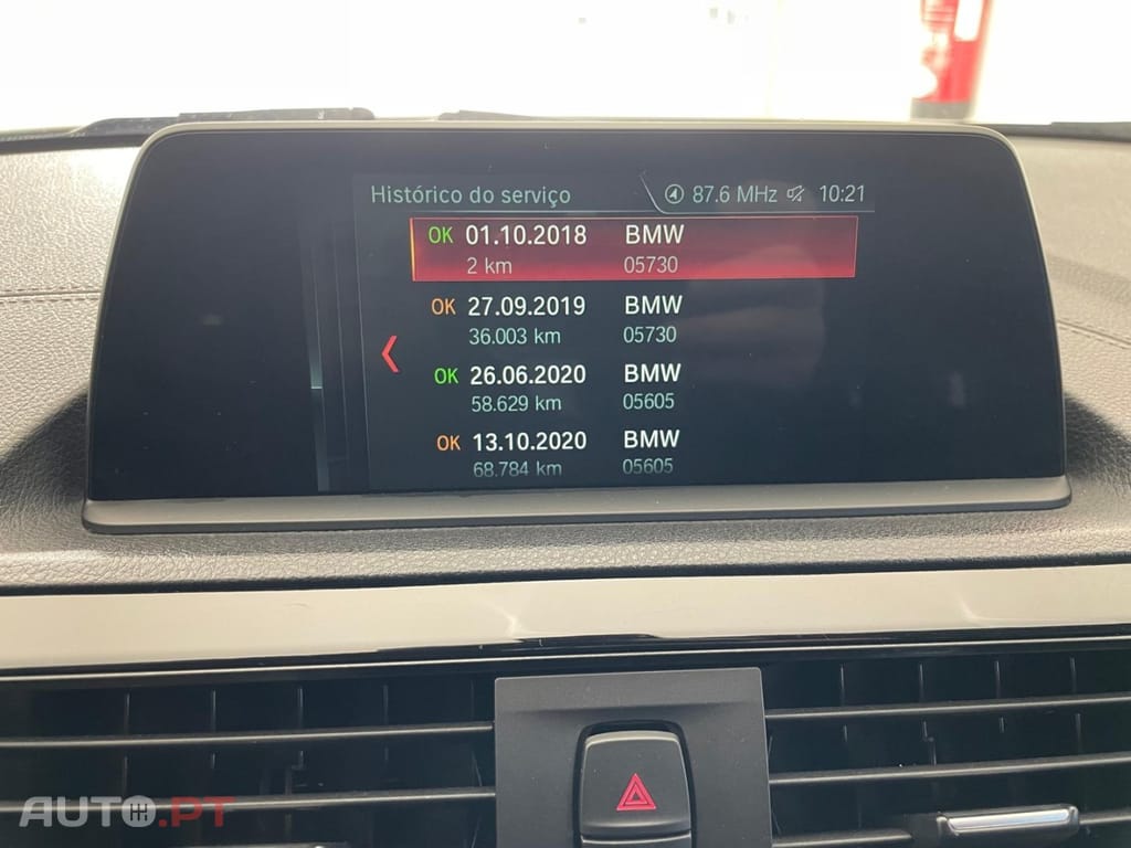 BMW 116 d Pack Desportivo M Auto