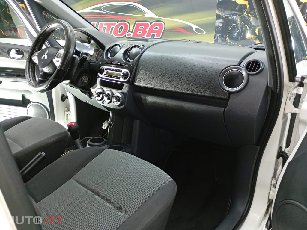 Mitsubishi Colt 1.3 Instyle