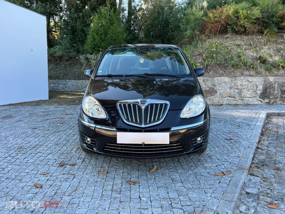 Lancia Musa 1.4 16V Platino