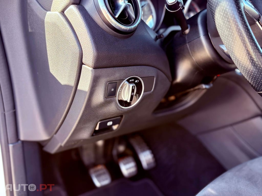 Mercedes-Benz CLA 180 d AMG Line