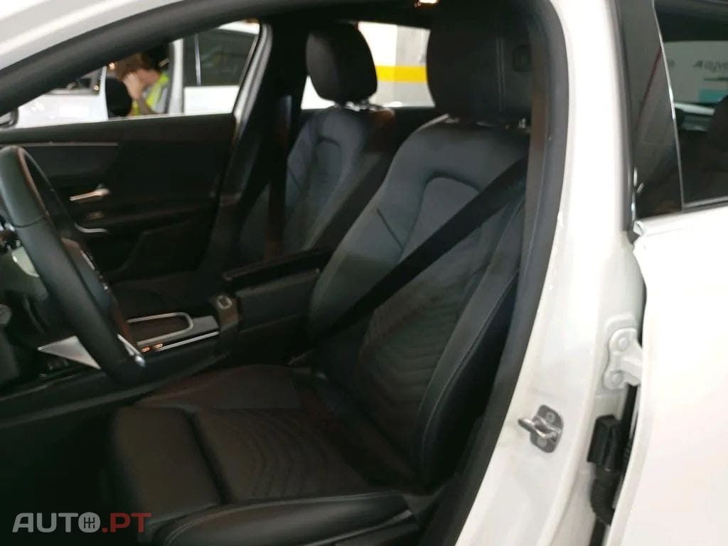 Mercedes-Benz A 250 e