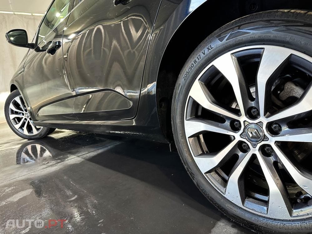 Renault Mégane TCe 140 GPF EDC TECHNO
