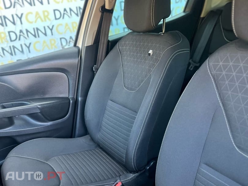 Renault Clio (Energy) TCe 90 Start & Stop LIMITED