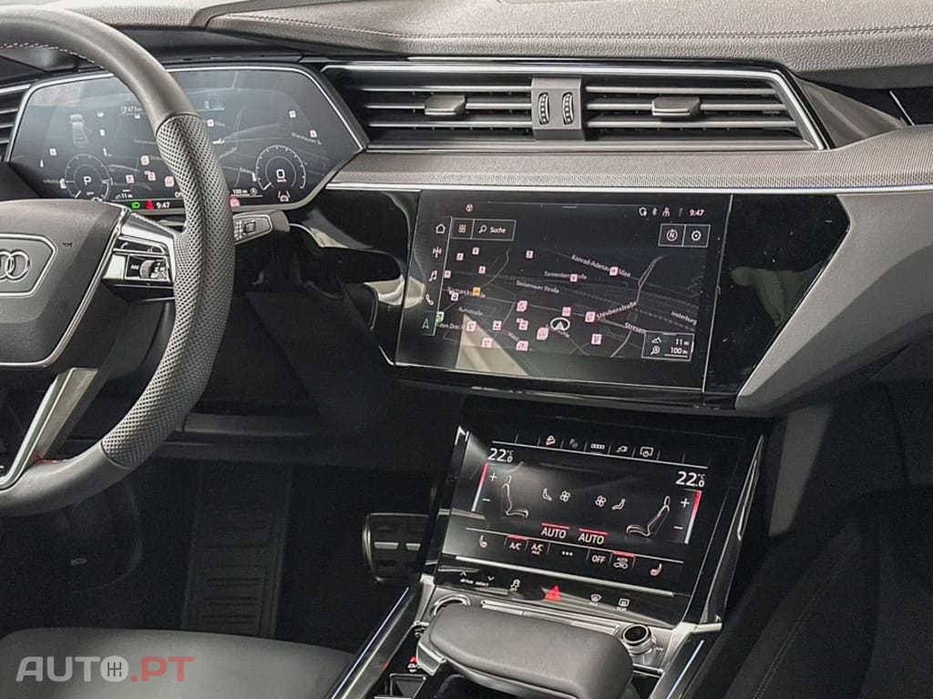 Audi Q8 E-Tron I.V.A DEDUTIVEL 55 S line 