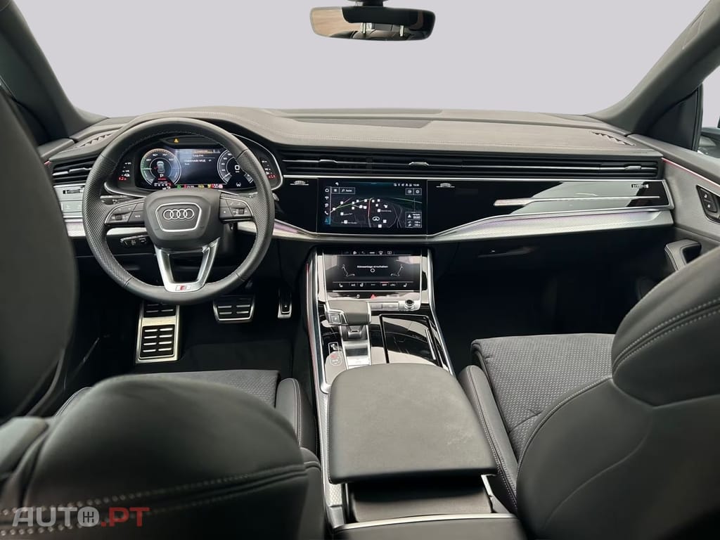 Audi Q8 55 TFSIe qu S line 