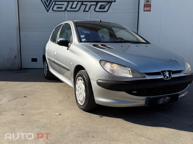 Peugeot 206 1.4 XT