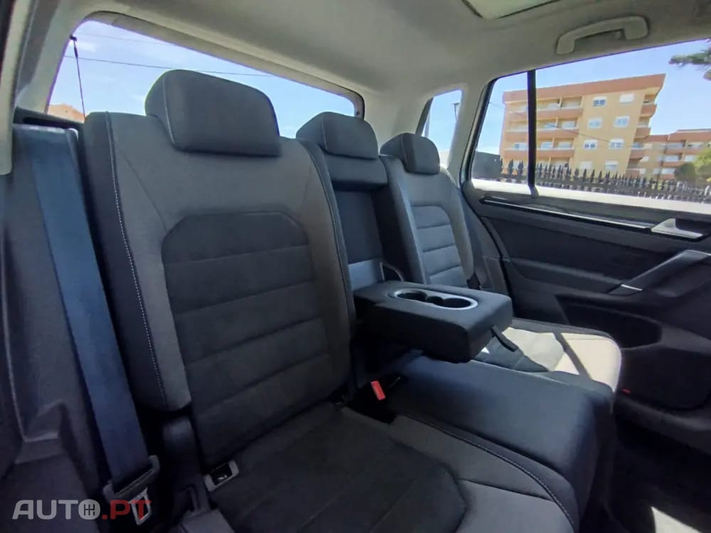 Volkswagen Golf 1.0 TSI OPF DSG Comfortline