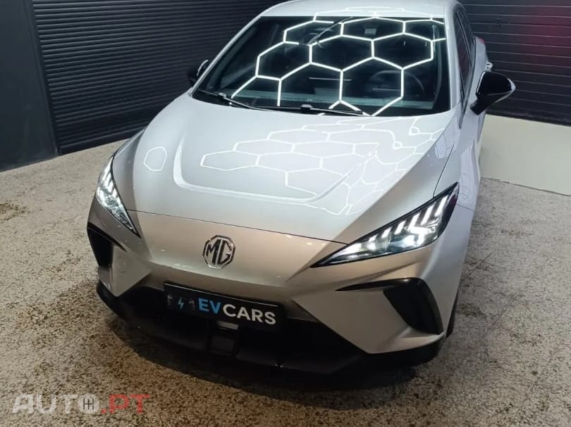 MG MG4 51 kWh Standard