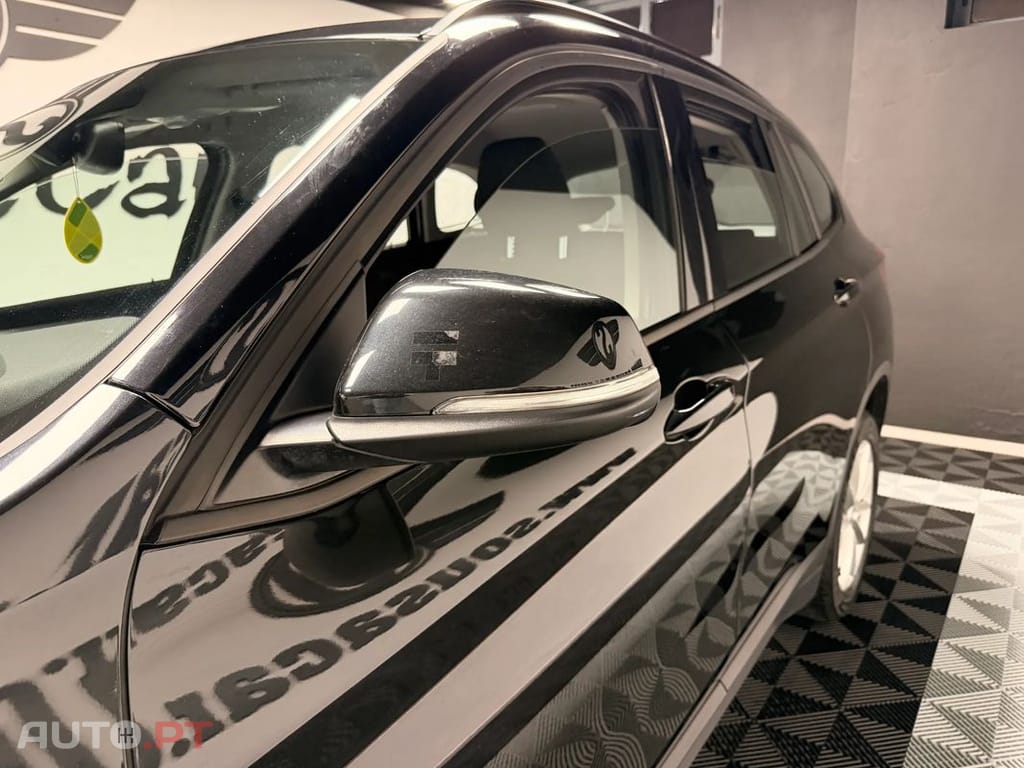 BMW X1 16 d sDrive Advantage