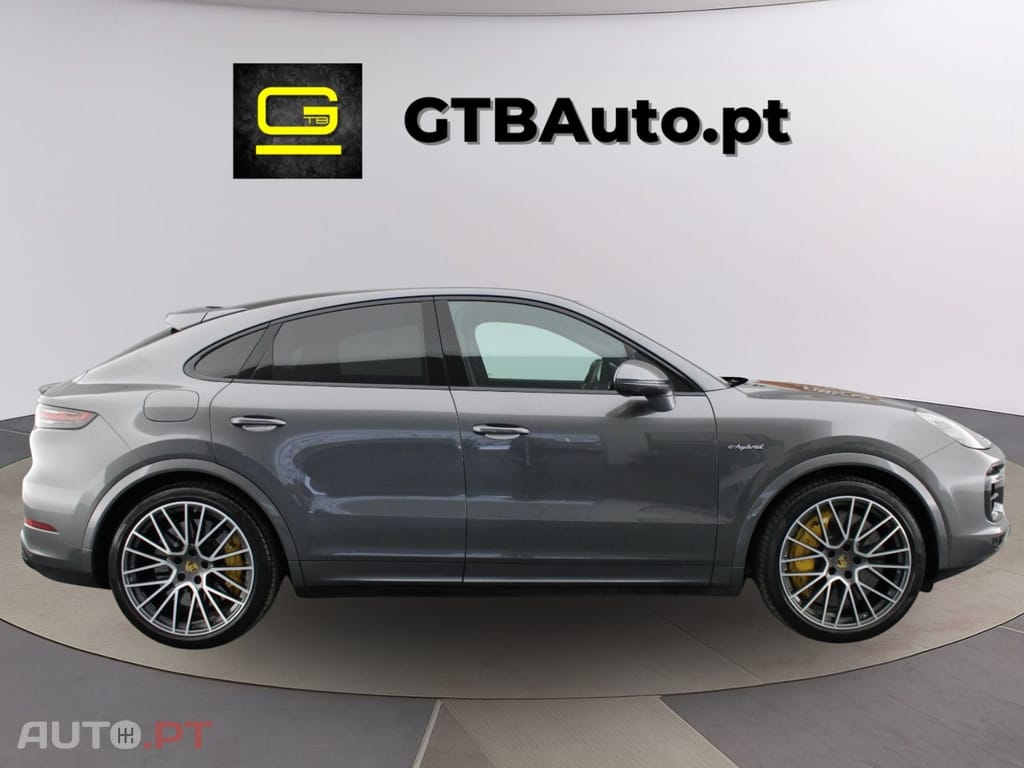 Porsche Cayenne TURBO S