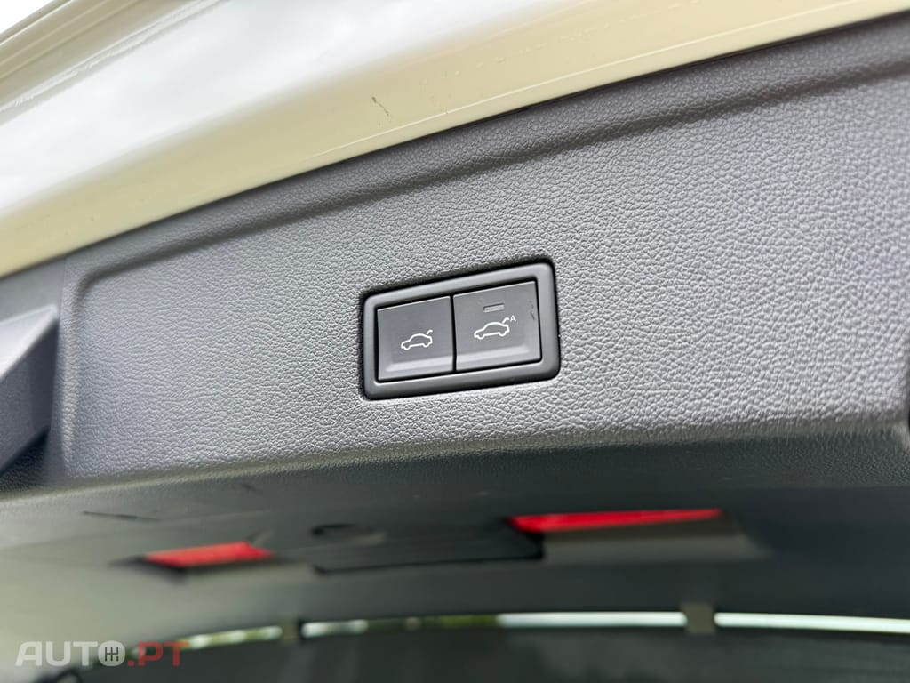 Volkswagen Touareg 3.0 TSI e-Hybrid R