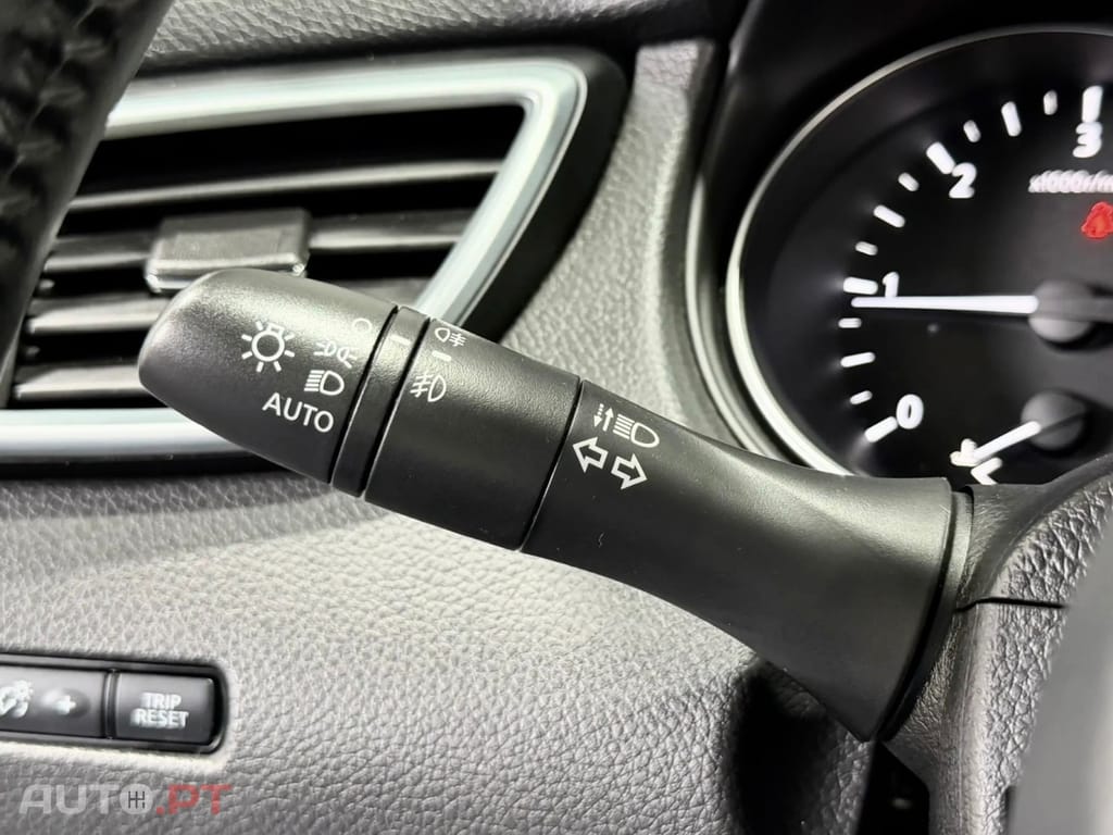 Nissan Qashqai 1.5 dCi N-Connecta
