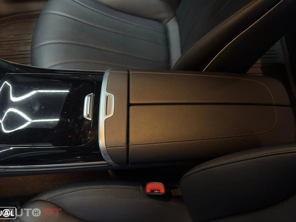 Mercedes-Benz EQE 350