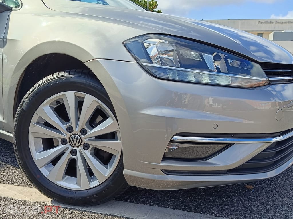 Volkswagen Golf 1.6 TDi Confortline
