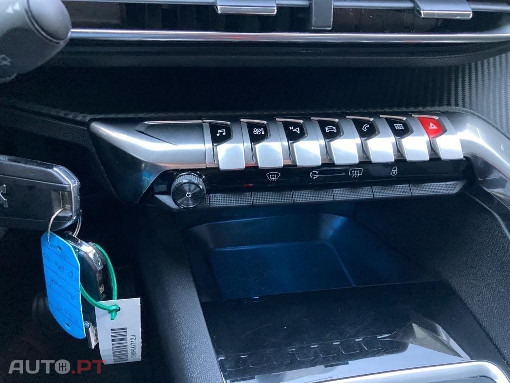 Peugeot 5008 1.5 BlueHDi Allure