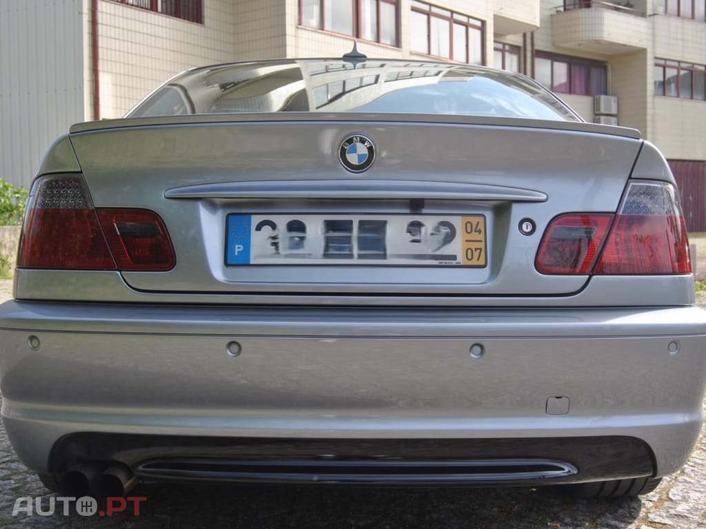 BMW 330 E46