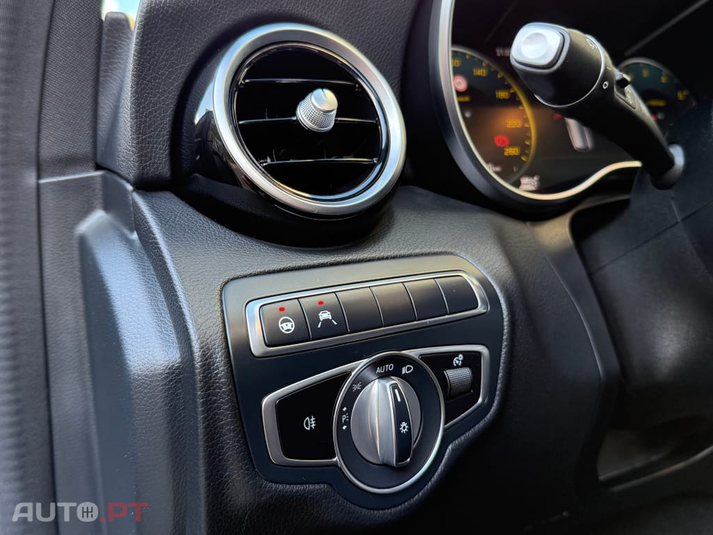 Mercedes-Benz C 300 de AMG Line