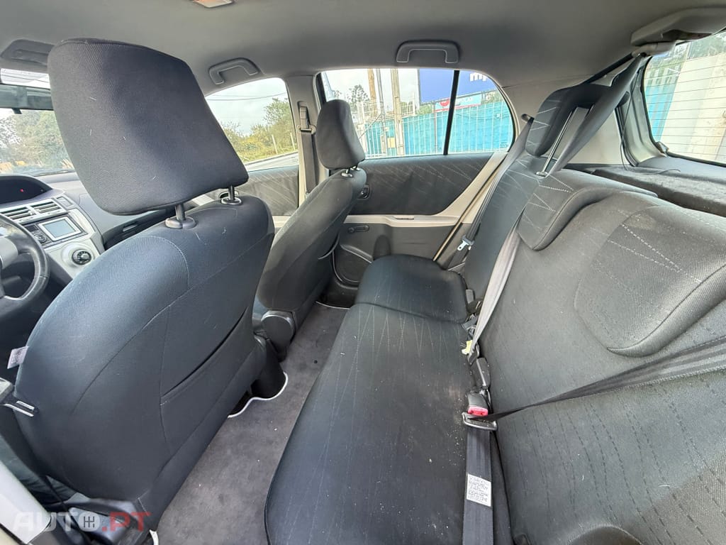 Toyota Yaris 1.0 VVT-i