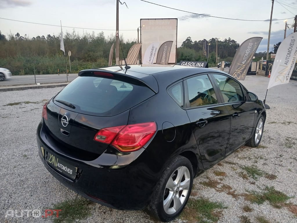 Opel Astra 1.4