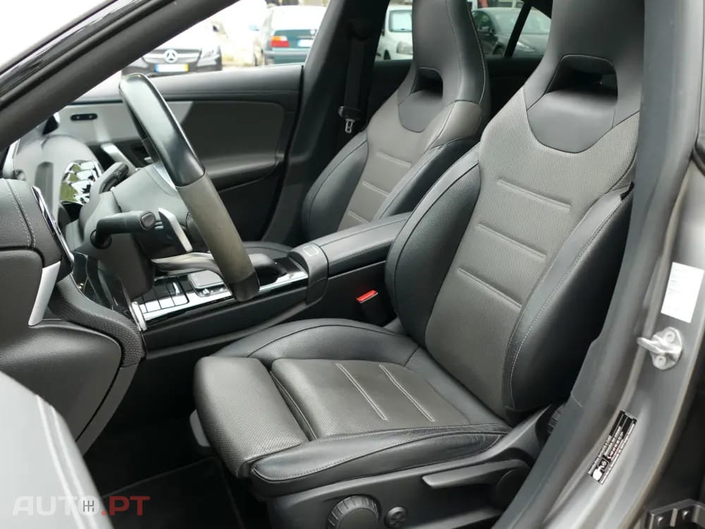 Mercedes-Benz CLA 250 e