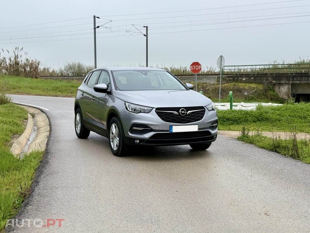Opel Grandland (X) 1.5 CDTI Edition