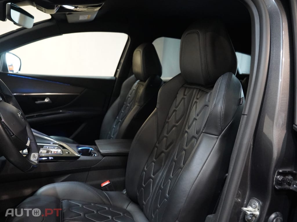 Peugeot 3008 1.6 Hybrid GT Line e-EAT8