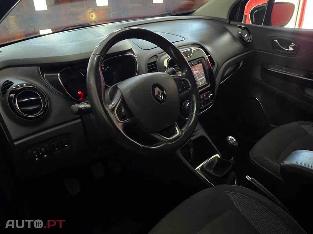 Renault Captur 0.9 TCE Sport
