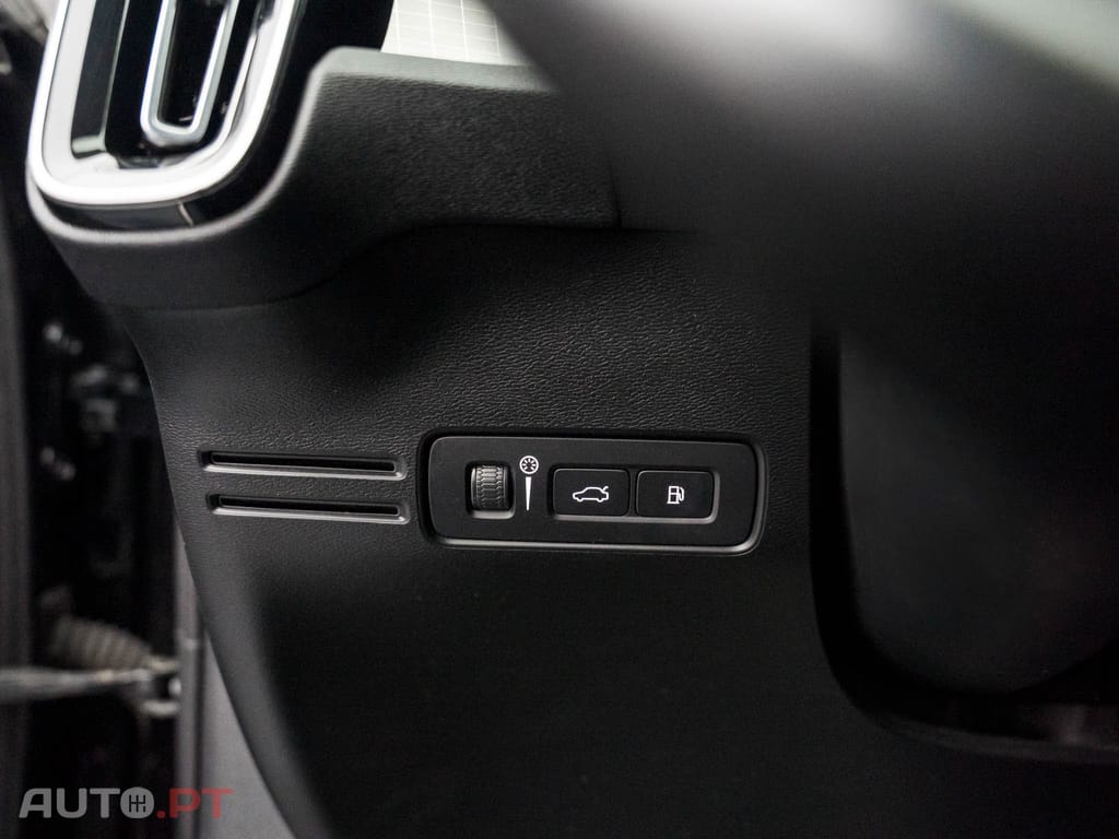 Volvo XC40 1.5 T5 PHEV Inscription Expression