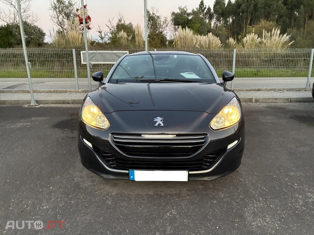 Peugeot RCZ 2.0 HDi 130g