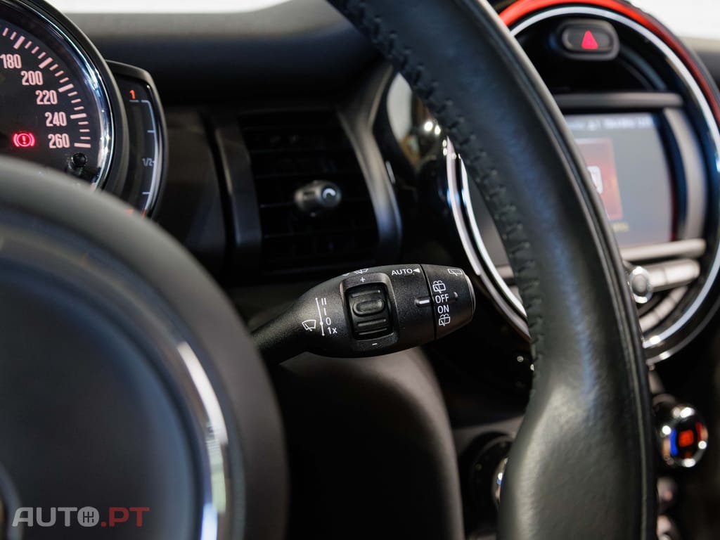 MINI Cooper One