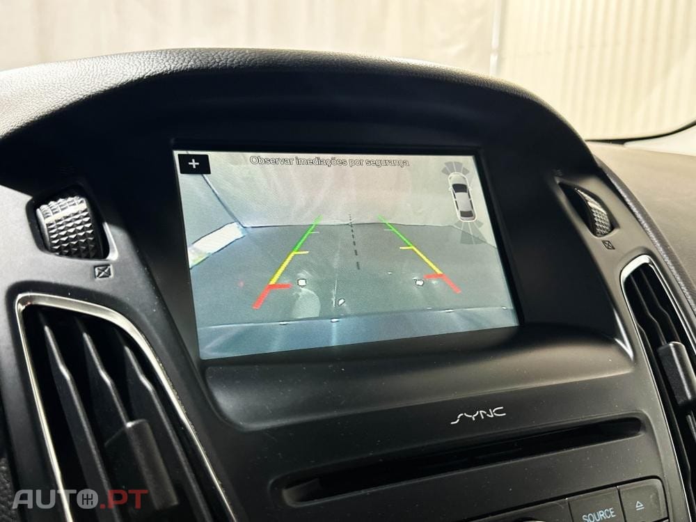 Ford Focus 1.5 EcoBlue S&S Aut. TITANIUM DESIGN