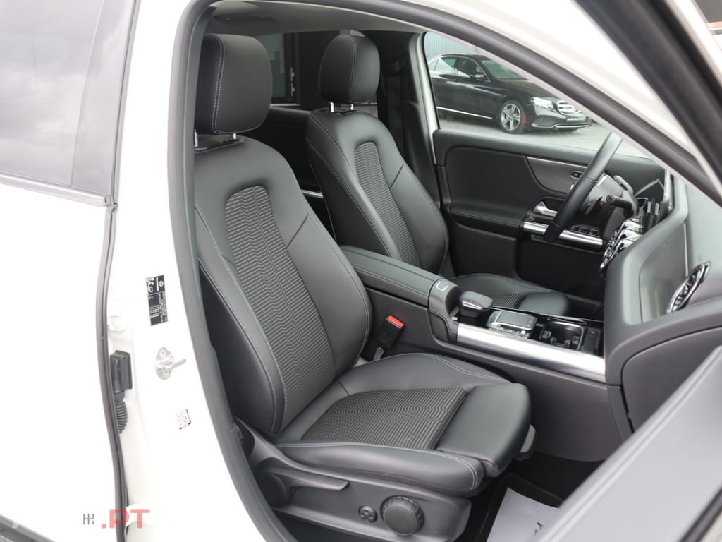 Mercedes-Benz GLA 250 e Progressive