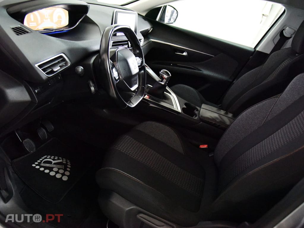 Peugeot 5008 1.5 Blue-HDi Active Pack
