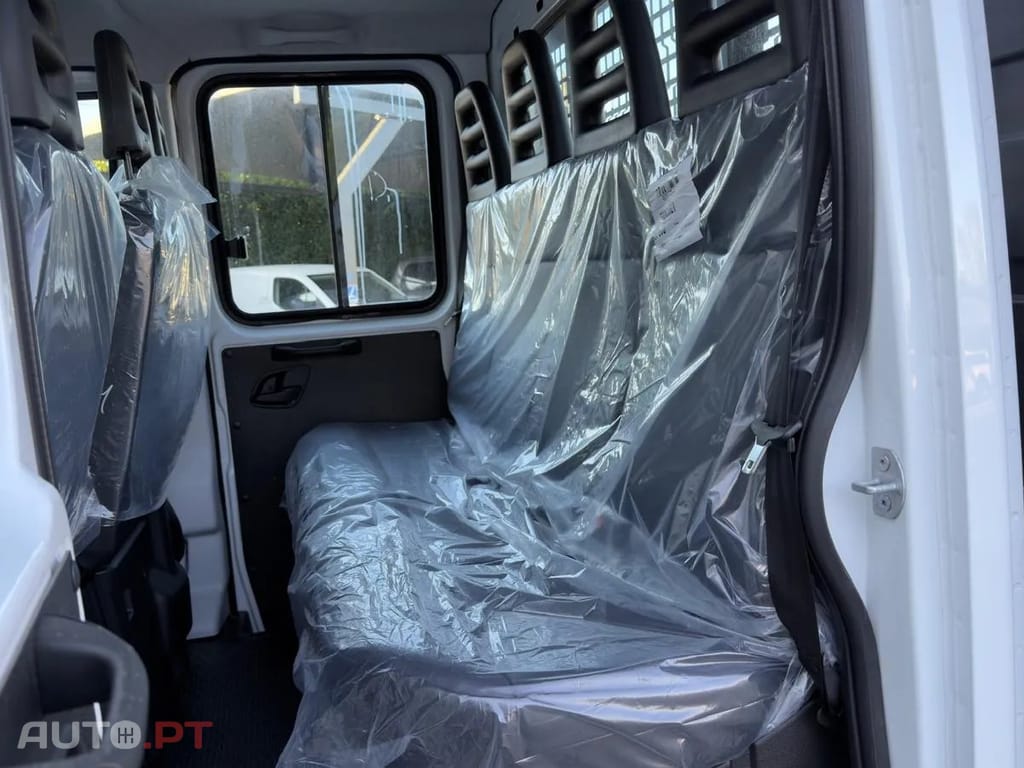 Iveco Daily 3.0 - 180 CV CABINE DUPLA