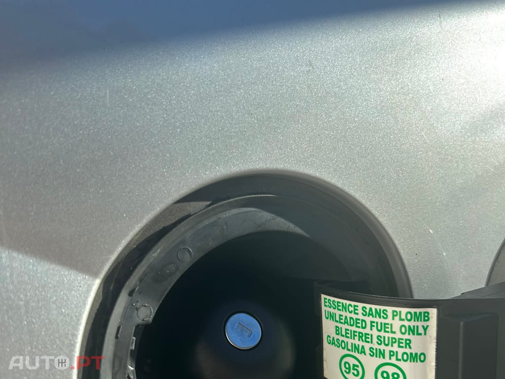 Renault Twingo 1.2 LEV 16V 75