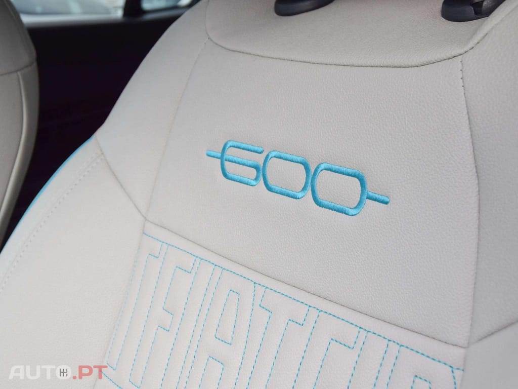 Fiat 600 1.2 Hybrid La Prima