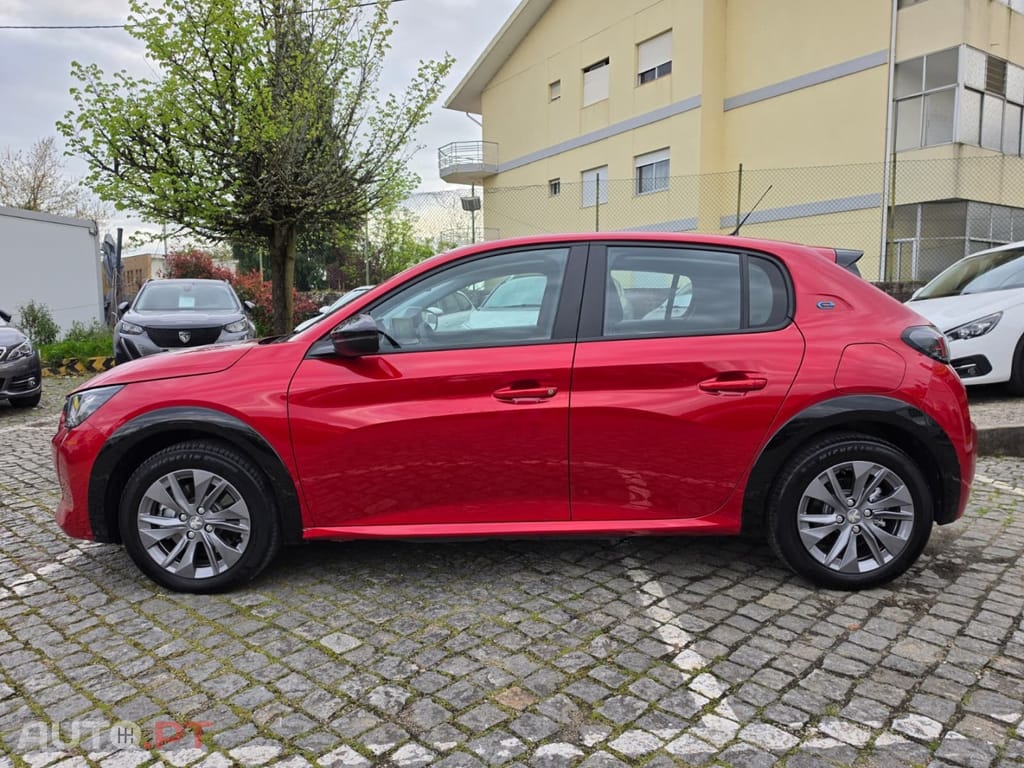 Peugeot E-208 50 kWh Active Pack