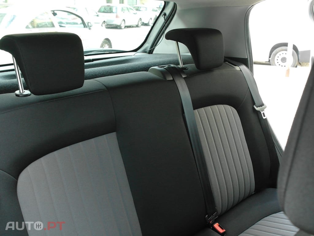 Fiat Punto 1.3 M-Jet Lounge S&S