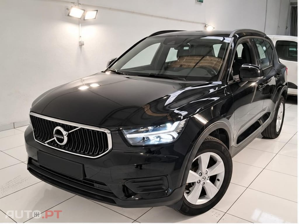 Volvo XC40 1.5 T2 Momentum Core Geartronic