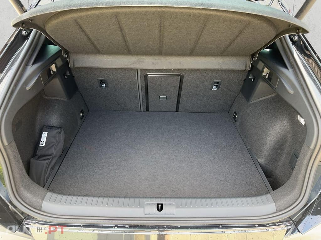Cupra Formentor VZ 1.5 e-HYBRID 