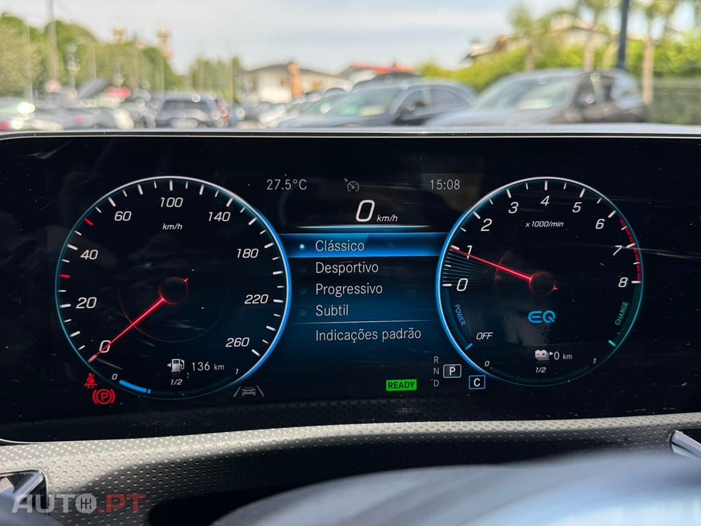 Mercedes-Benz A 250 e AMG Line