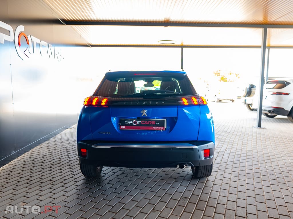 Peugeot 2008 1.2 PureTech Allure Pack