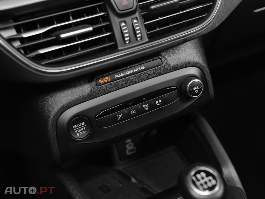 Ford Focus 1.0 EcoBoost MHEV Active